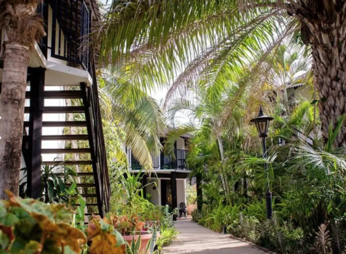 Bakotu Hotel