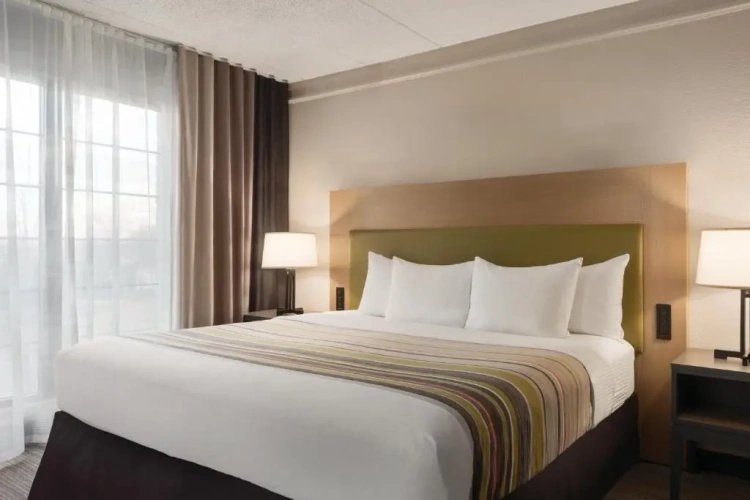1 Bedroom Double Suite