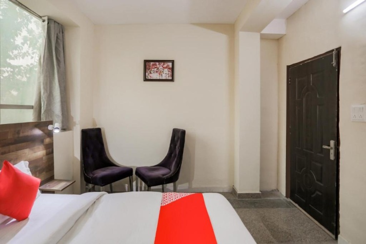 Classic Triple room