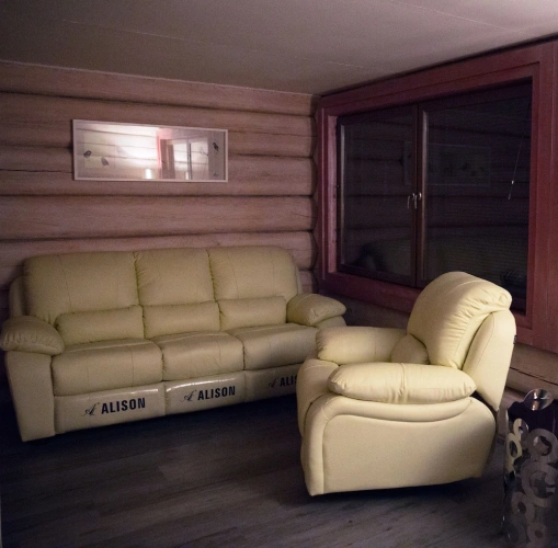 4 Bedrooms Villa