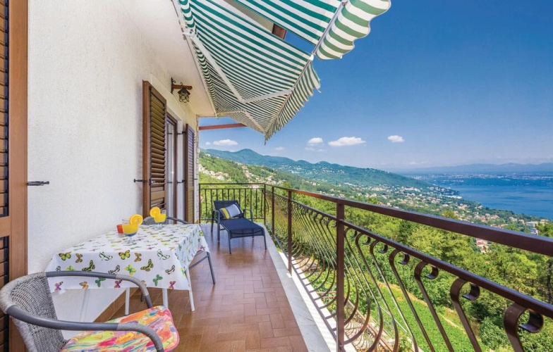 Nice Home in Lovran With Wifi and 2 Bedrooms