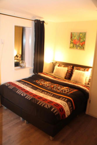Di'Mami House