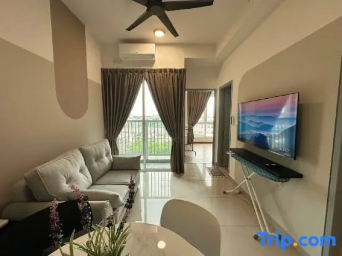 2 Bedrooms Apartment