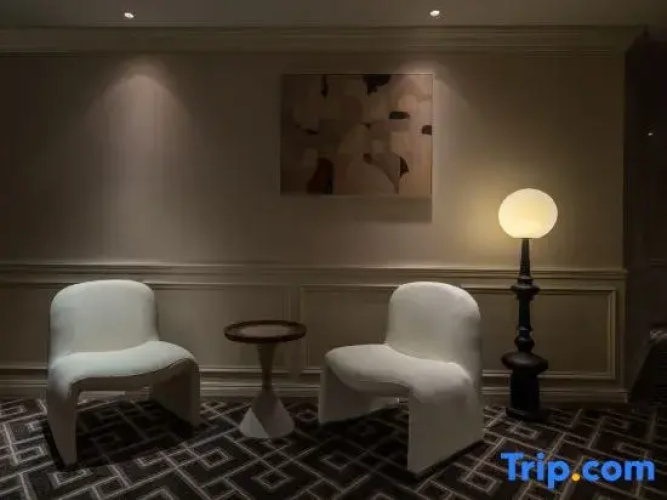 Pure Time Style Hotel