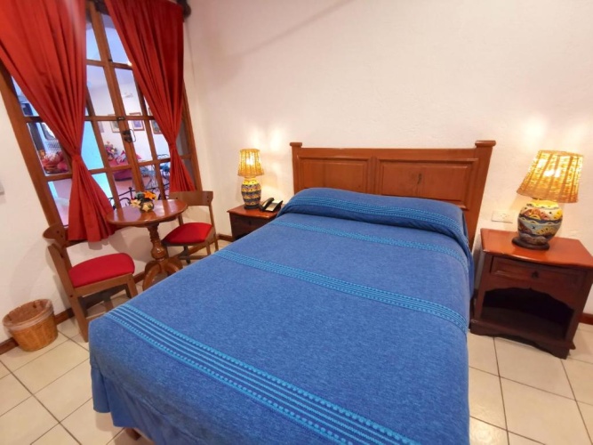 Standard Double room with pool view