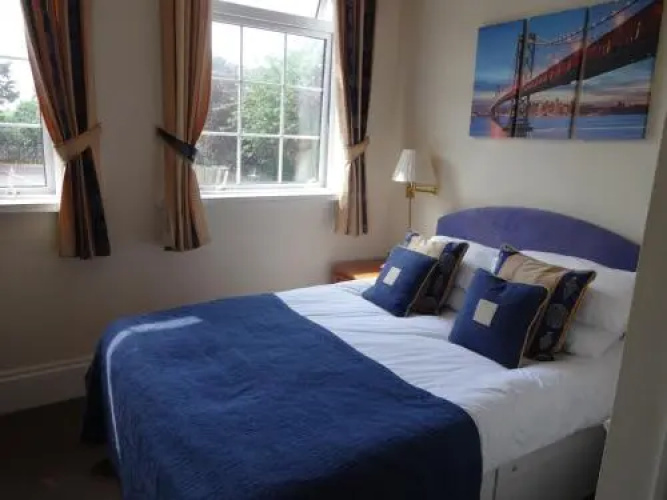 Hillmorton Manor Hotel