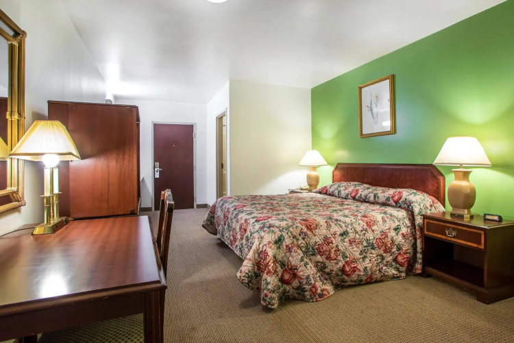 Rodeway Inn