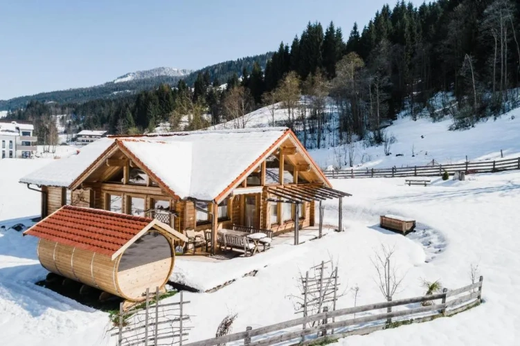 3 Bedrooms Chalet
