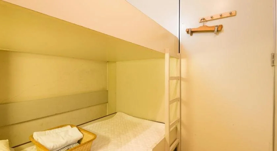 Kobe Student Youth Center - Hostel