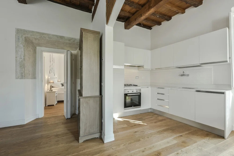 Oltrarno Elegance