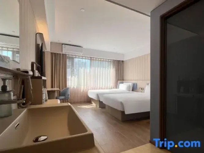 Business Twin room