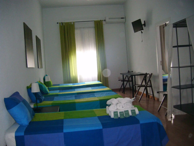 Puerta del Sol Rooms