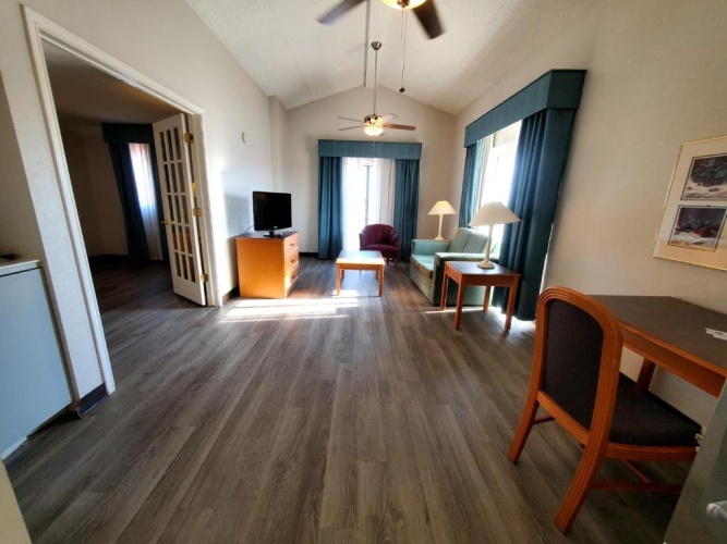 1 Bedroom Deluxe Family Suite