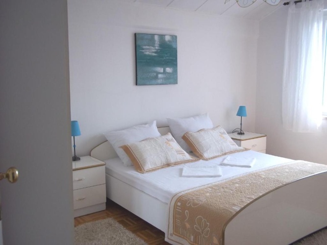 2 Bedrooms Double Apartment with sea view