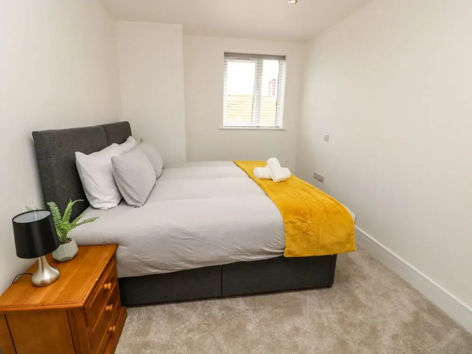 9 Breakwater Way