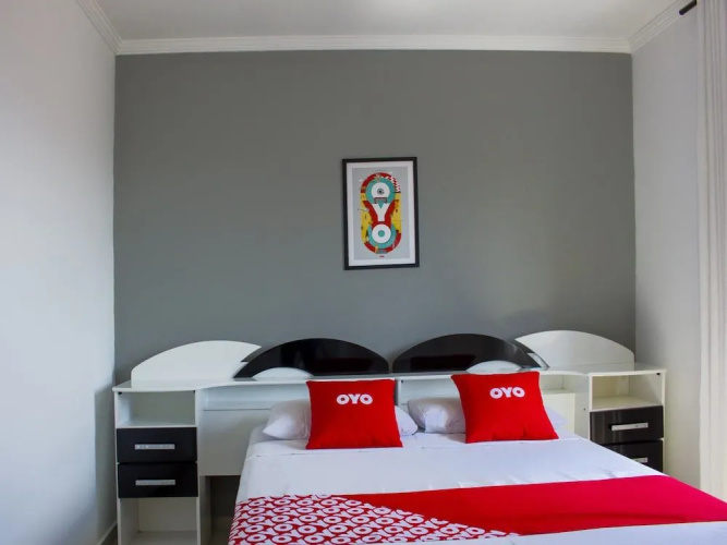 OYO Apart Hotel