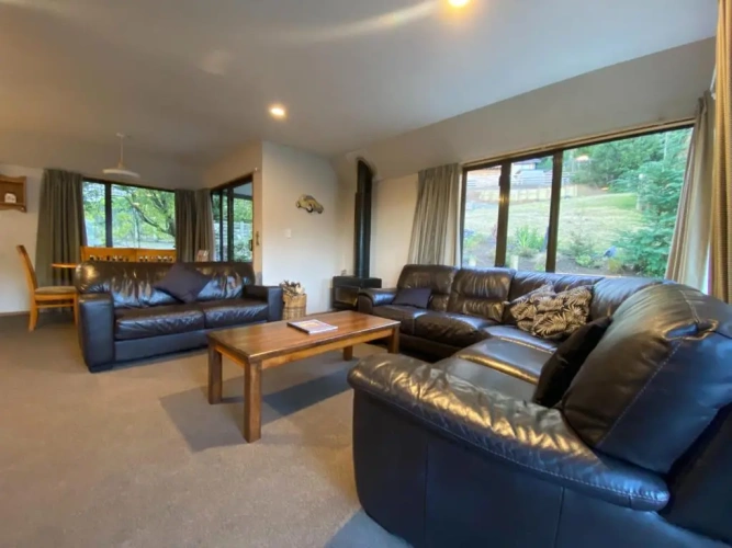 3 Bedrooms Cottage
