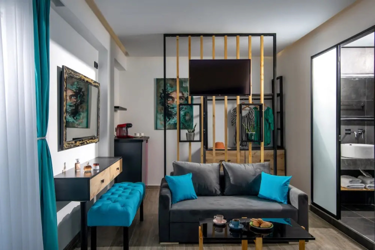 Platinum Suites