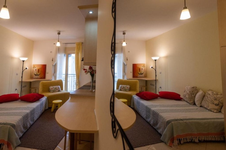 1 Bedroom Apartment