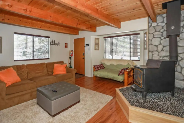Cedar Chalet #1980