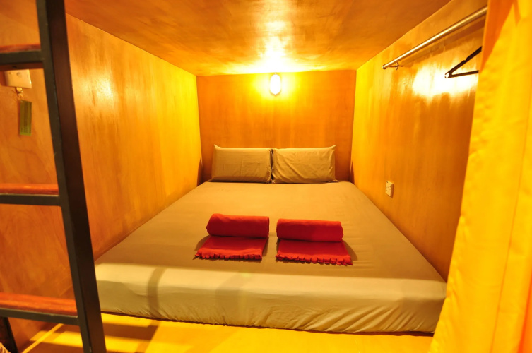 SKYPOD Hostel