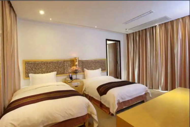 Nan Feng Hotel