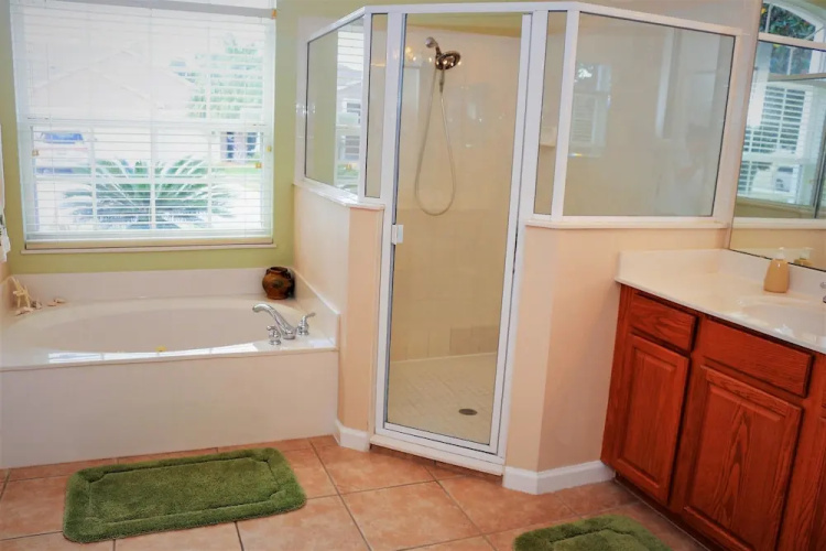 Prestwick Drive Apartment 4 Bedroom
