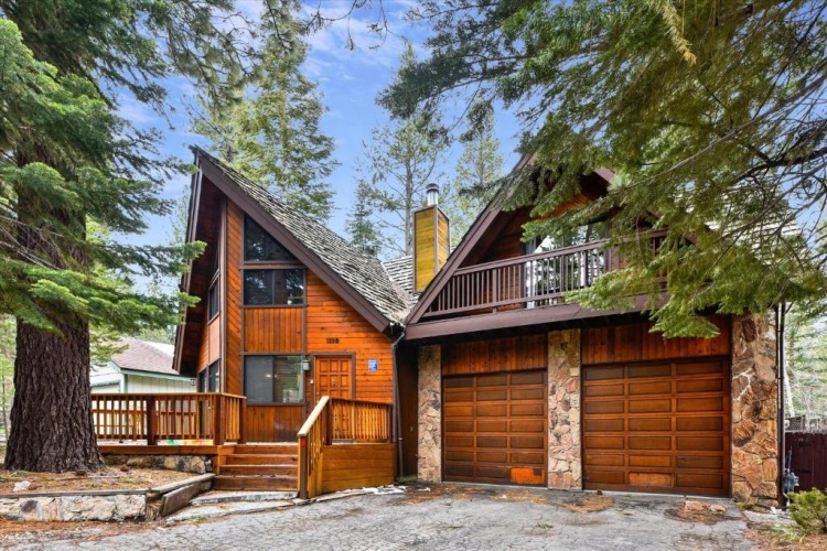 4 Bedrooms Cottage