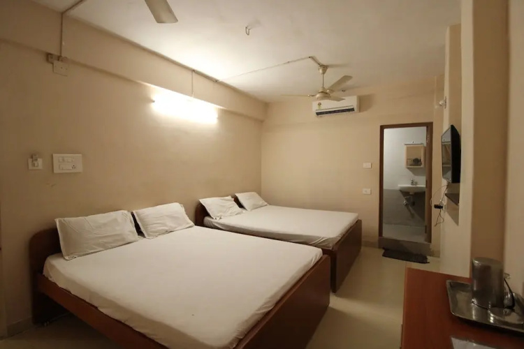Sibi Lodge