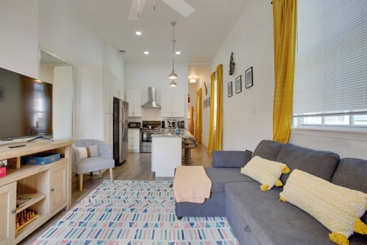 2 Bedrooms Cottage