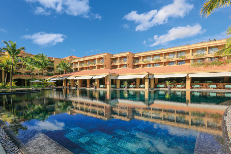 Mauricia Beachcomber Resort and Spa photo 13