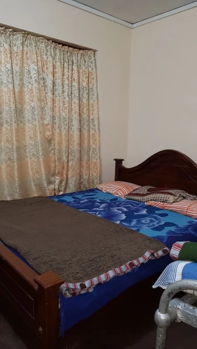 Comfort room