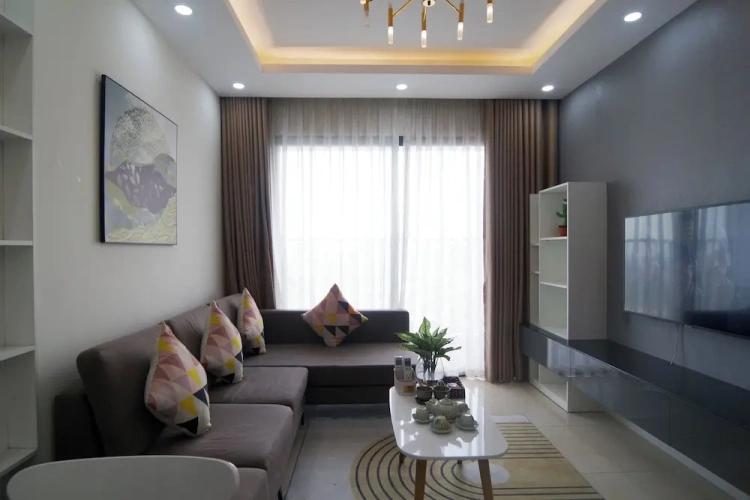 1 Bedroom Apartment with balcony and with city view