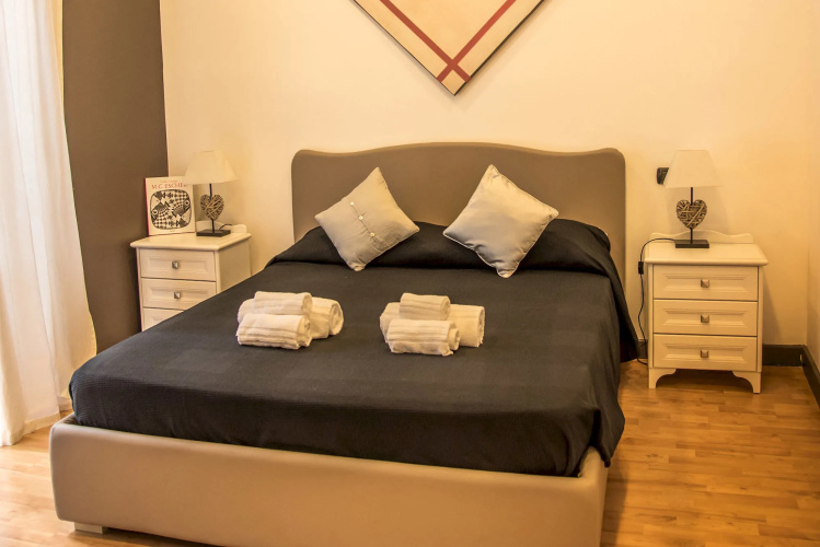 Flat 285
