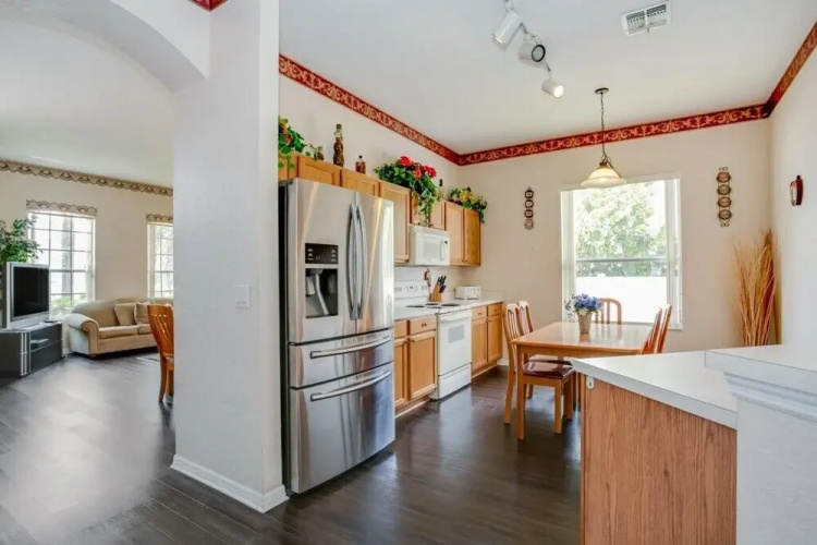 Pool Homes Close to Disney No added Fees