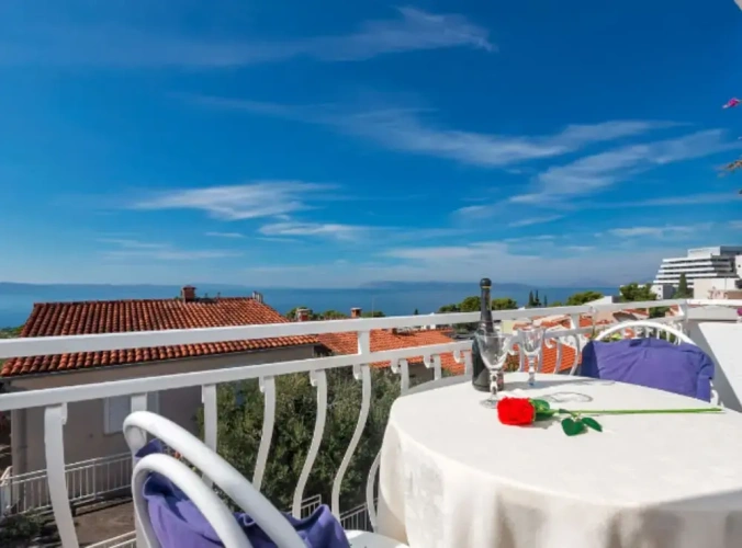2 Bedrooms Apartment with balcony