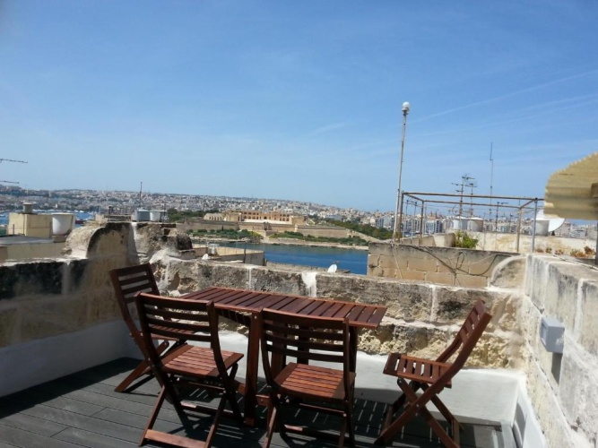 2 Bedrooms Cottage with balcony and with view
