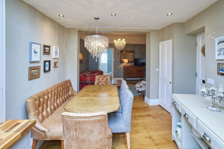 Host Stay Isla House