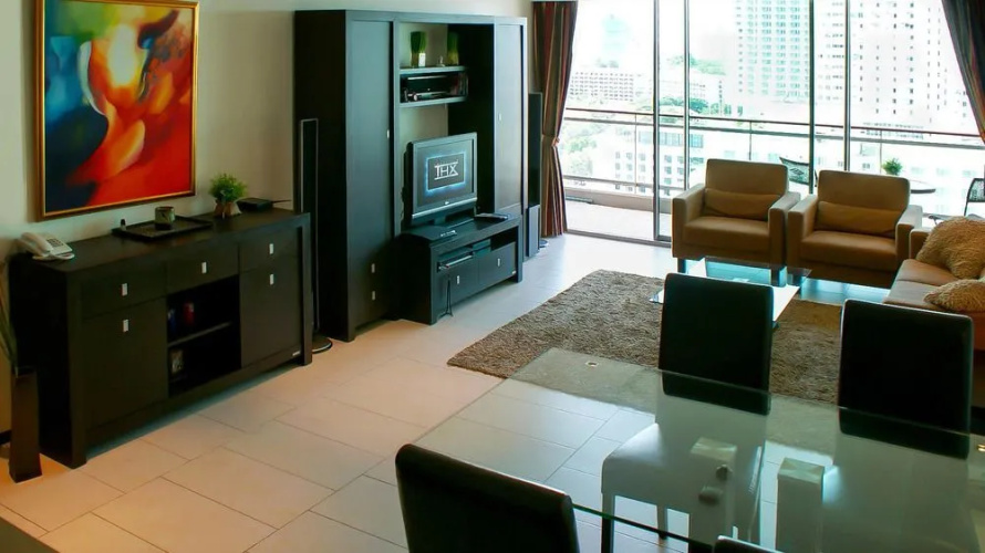North Shore Condominium