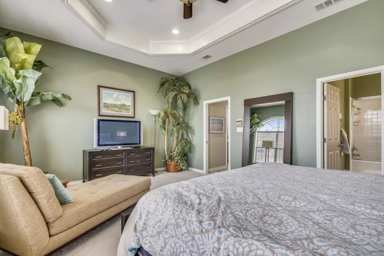 Incredible Views From Oceanfront 3 Bedroom  Townhouse by RedAwning