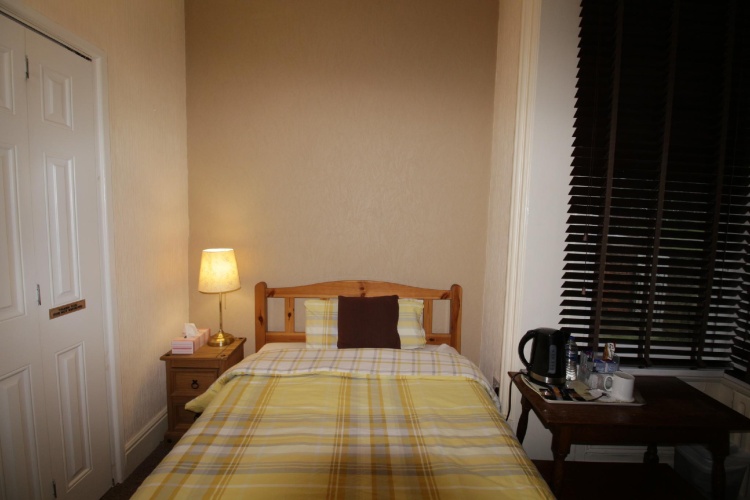 Standard Single room