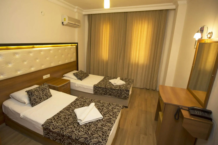 Azalea Apart Hotel
