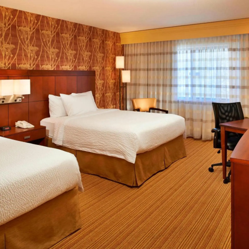 Courtyard by Marriott Detroit Utica