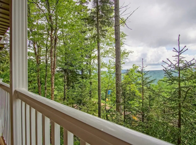 Stemwinder 6B 1 Bedroom, 1 Full Bath, Slope Side