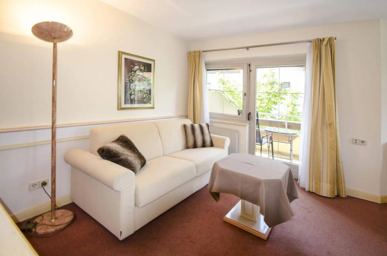 MANNI The Hotel