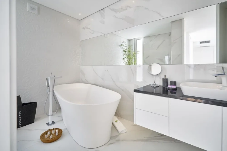 4 Bedrooms Villa