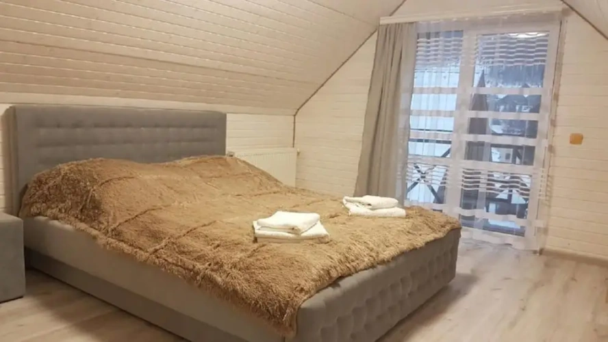 2 Bedrooms Cottage