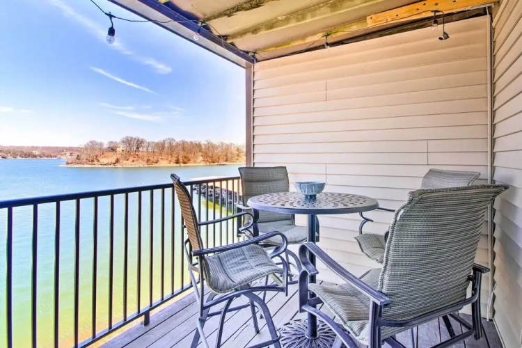 2 Bedrooms Apartment with balcony