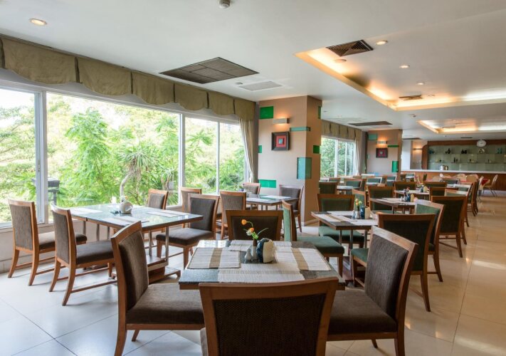 Sea Breeze Jomtien ResortOver view