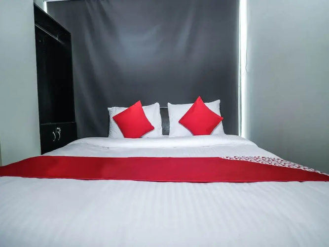 Hotel River Side By OYO Rooms